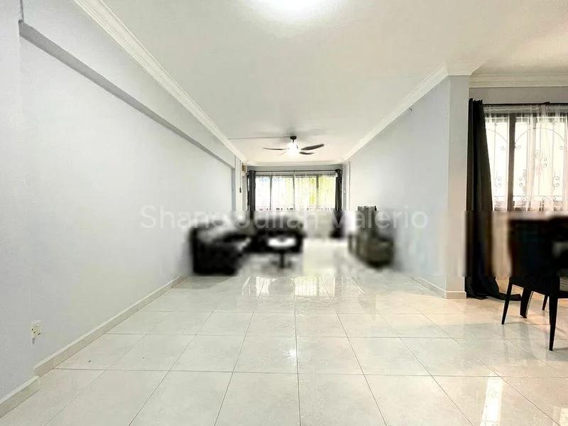 4 Room (4A) HDB for Rent in  222 Tampines Street 24 - Image 2